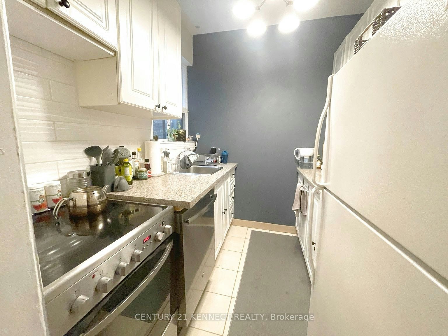 76 Browning Avenue, Toronto, ON, M4K 1W1 - 6