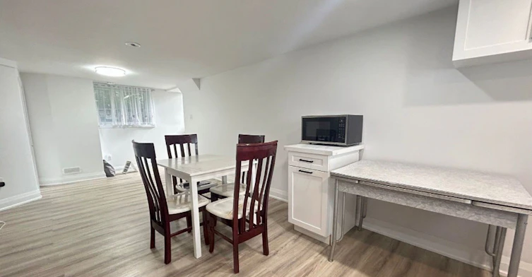 68 Singleton Road, Toronto, ON, M1R 1H9 - 6