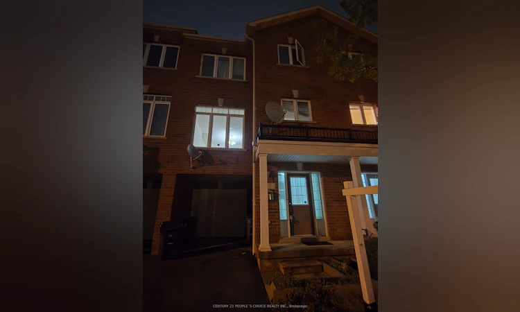 5 Curran Hall Crescent