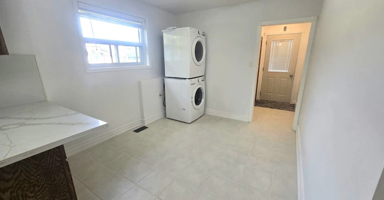 855 Zator Avenue, Pickering, ON, L1W 1Y2 - 19