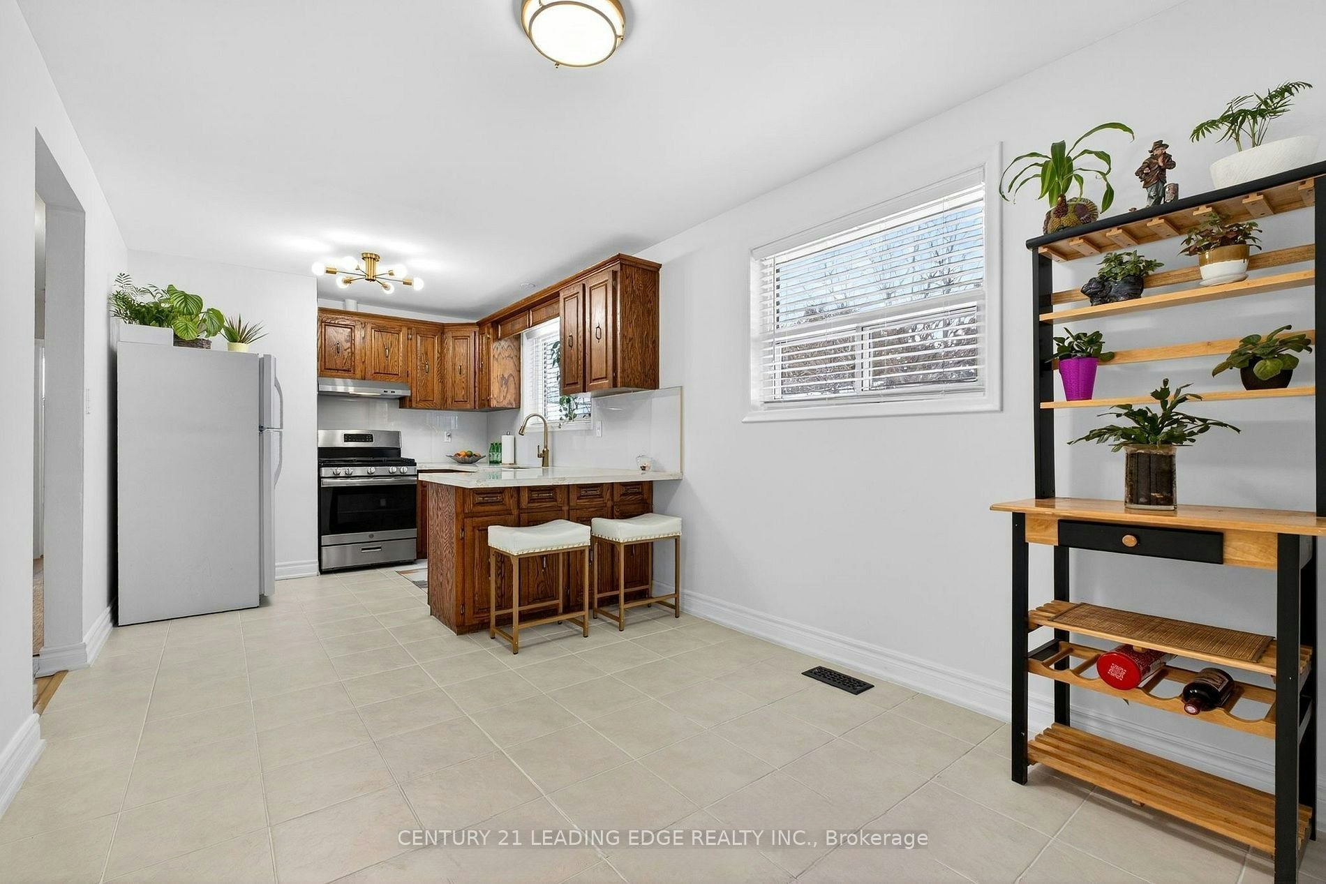 855 Zator Avenue, Pickering, ON, L1W 1Y2 - 10