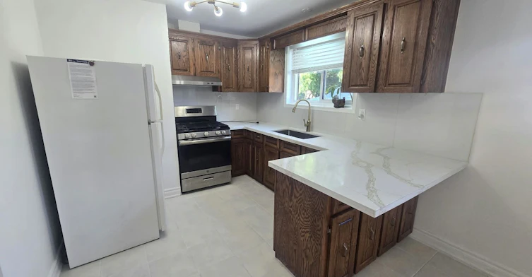855 Zator Avenue, Pickering, ON, L1W 1Y2 - 13