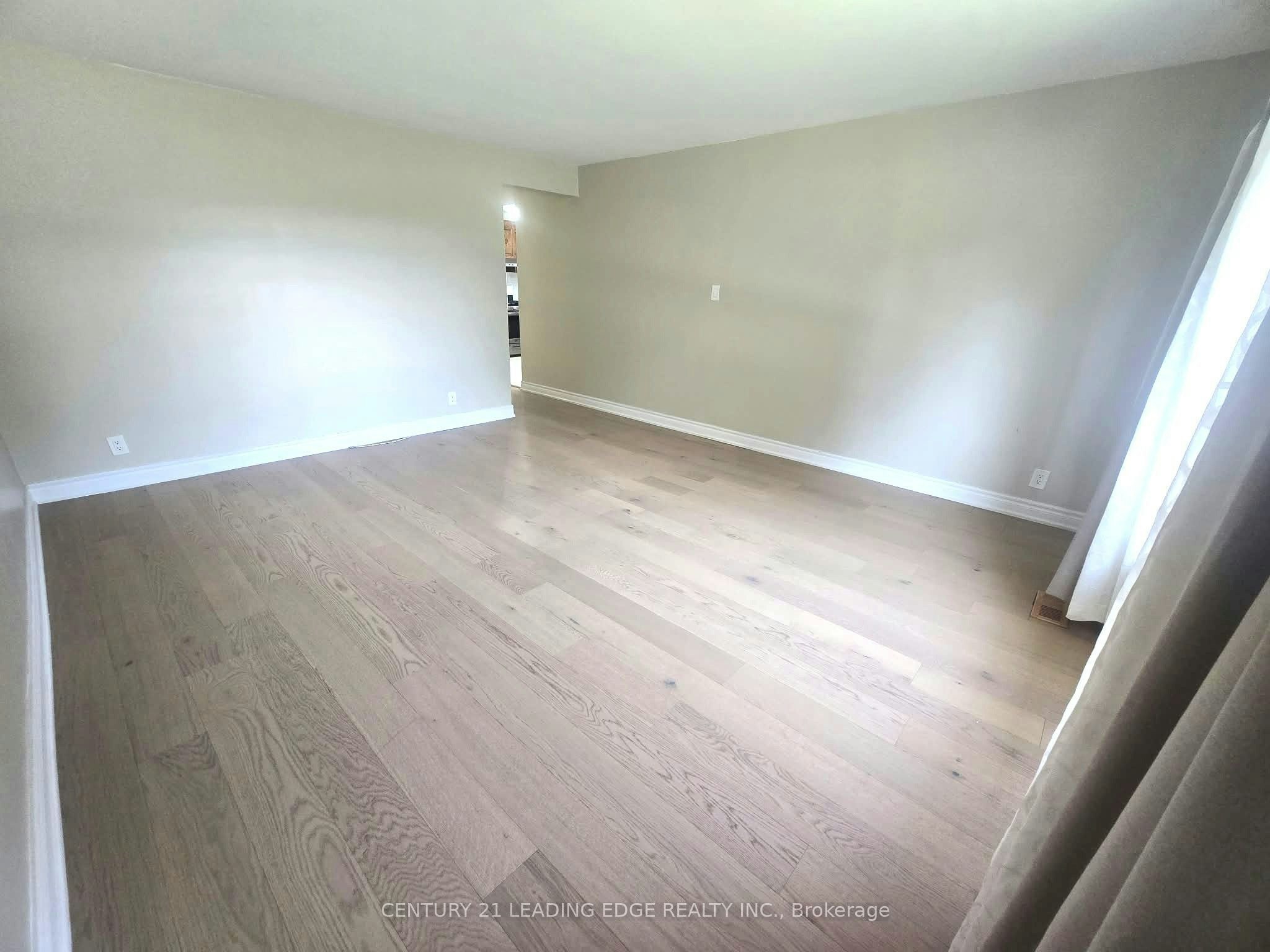 855 Zator Avenue, Pickering, ON, L1W 1Y2 - 27