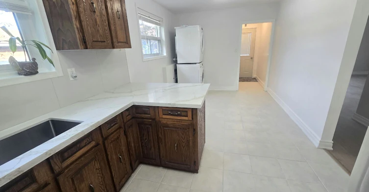855 Zator Avenue, Pickering, ON, L1W 1Y2 - 17