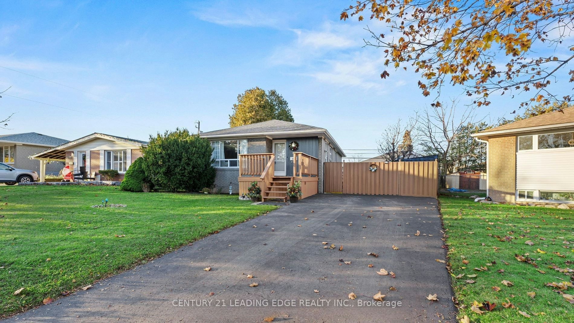 855 Zator Avenue, Pickering, ON, L1W 1Y2 - 3