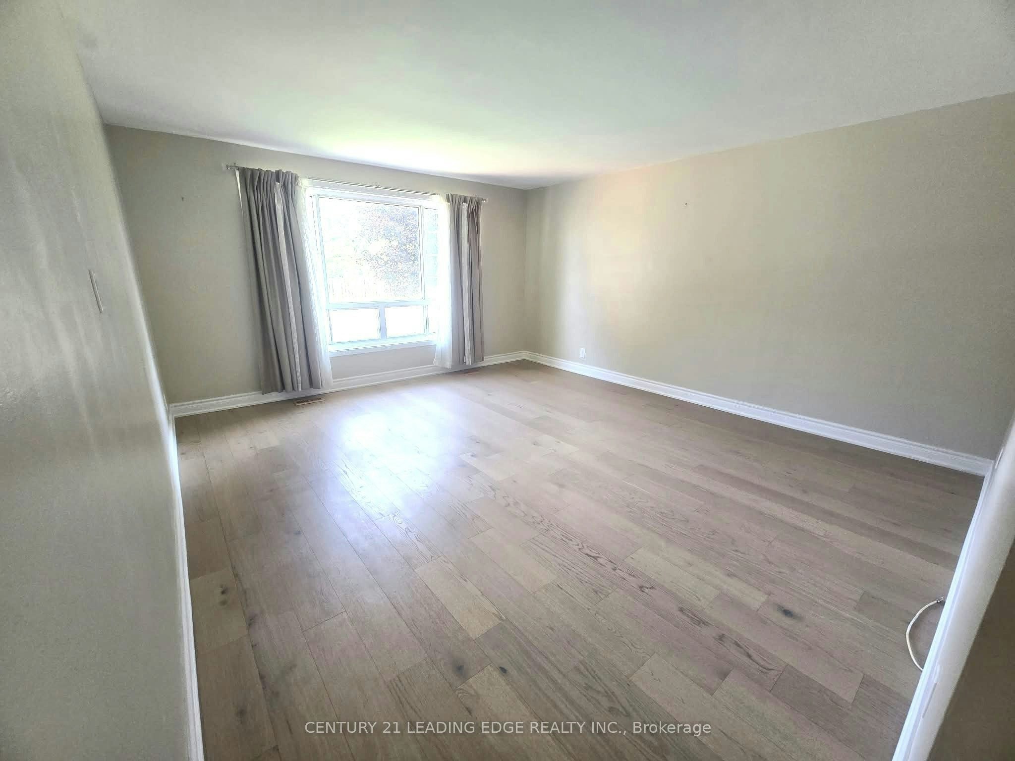 855 Zator Avenue, Pickering, ON, L1W 1Y2 - 24