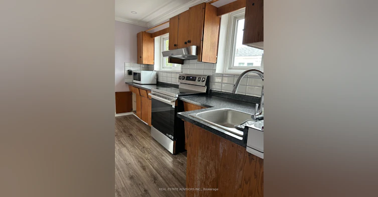 46 Huddleston Court, Toronto, ON, M1L 4L2 - 4