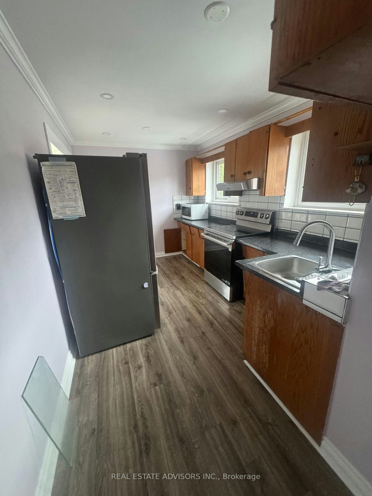46 Huddleston Court, Toronto, ON, M1L 4L2 - 2