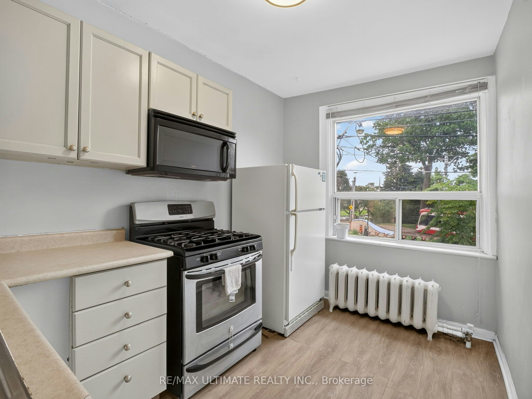 5-2360 Queen Street E, Toronto, ON, M4E 1H3 - 13