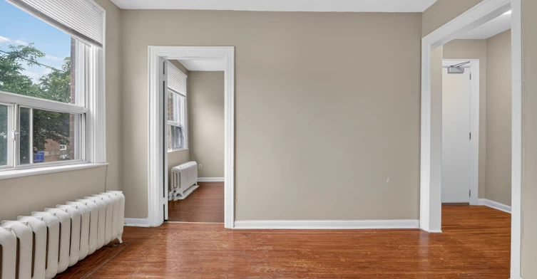 5-2360 Queen Street E, Toronto, ON, M4E 1H3 - 9