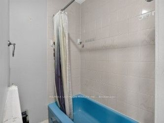 5-2360 Queen Street E, Toronto, ON, M4E 1H3 - 20