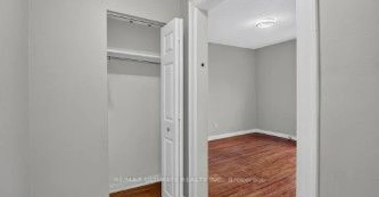 5-2360 Queen Street E, Toronto, ON, M4E 1H3 - 3
