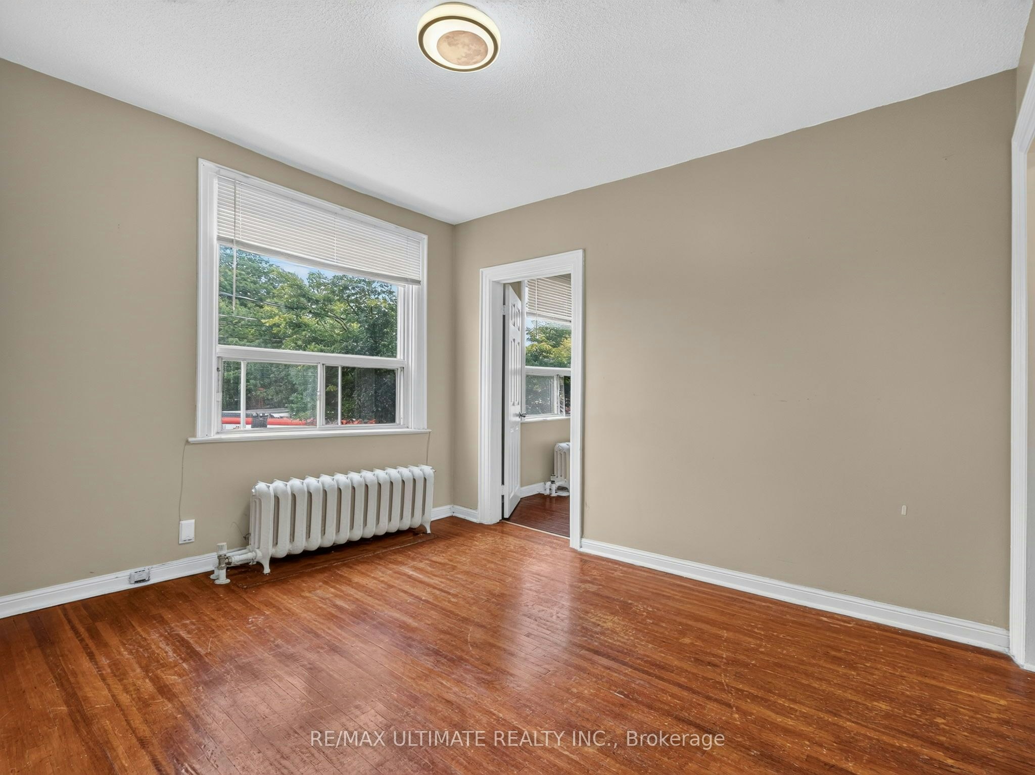 5-2360 Queen Street E, Toronto, ON, M4E 1H3 - 7
