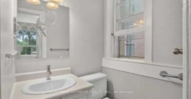 5-2360 Queen Street E, Toronto, ON, M4E 1H3 - 19