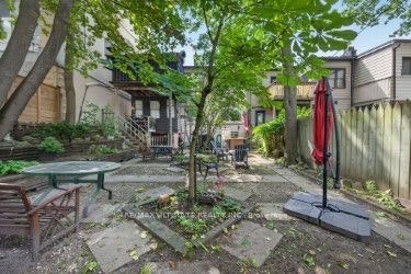 5-2360 Queen Street E, Toronto, ON, M4E 1H3 - 26