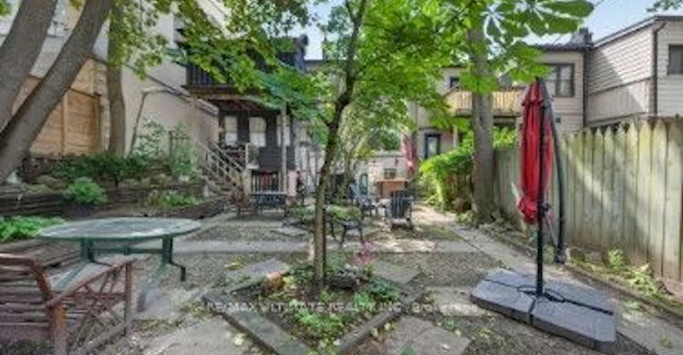 5-2360 Queen Street E, Toronto, ON, M4E 1H3 - 26
