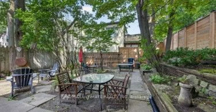 5-2360 Queen Street E, Toronto, ON, M4E 1H3 - 24