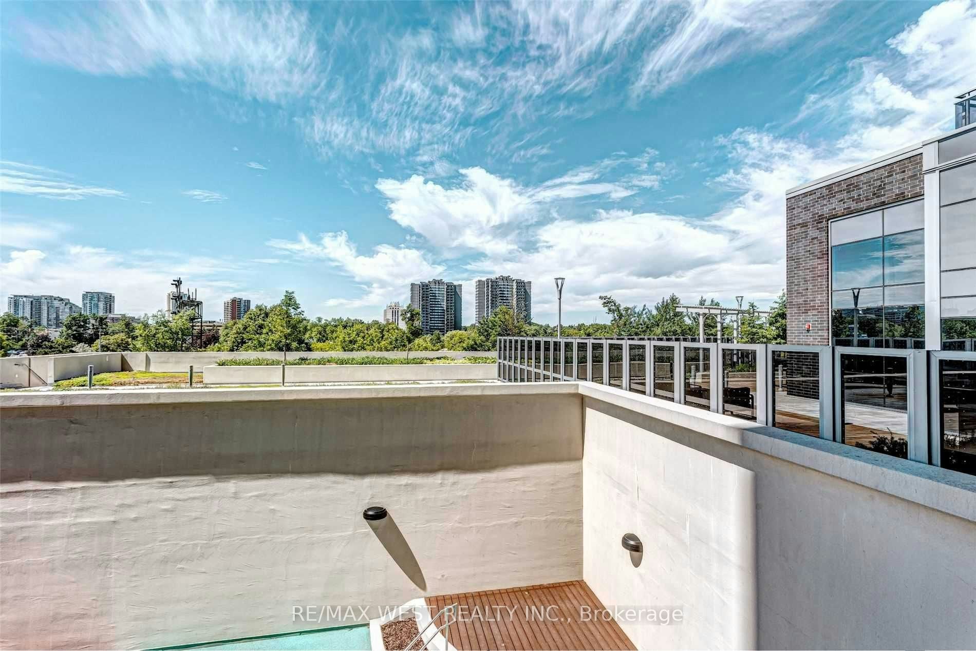320-275 Village Green Square, Toronto, ON, M1S 0L8 - 9