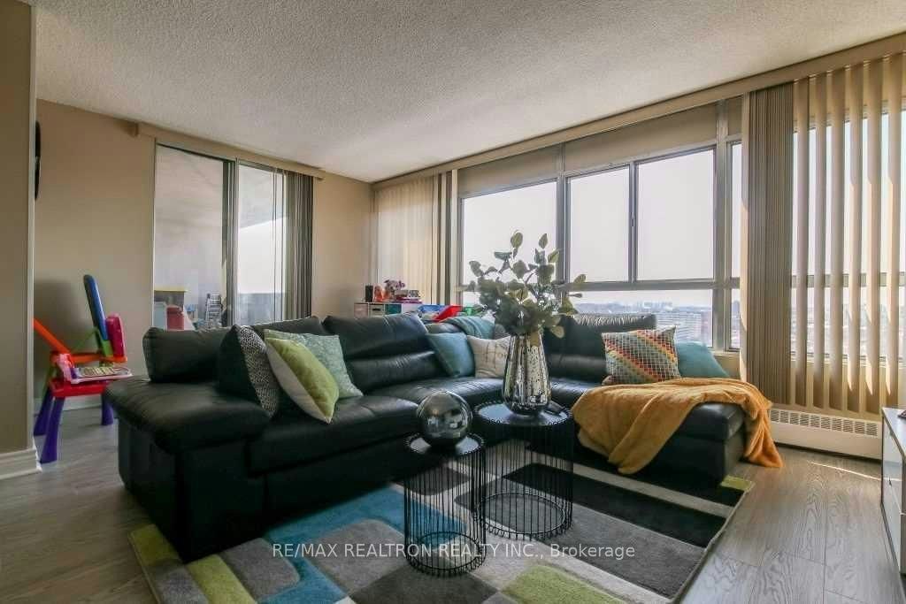 1901-3380 Eglinton Avenue, Toronto, ON, M1J 3L6 - 6