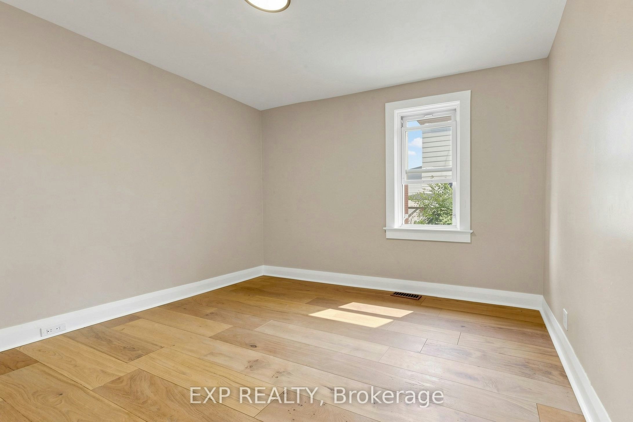 335 Perry Street, Whitby, ON, L1N 4C2 - 17
