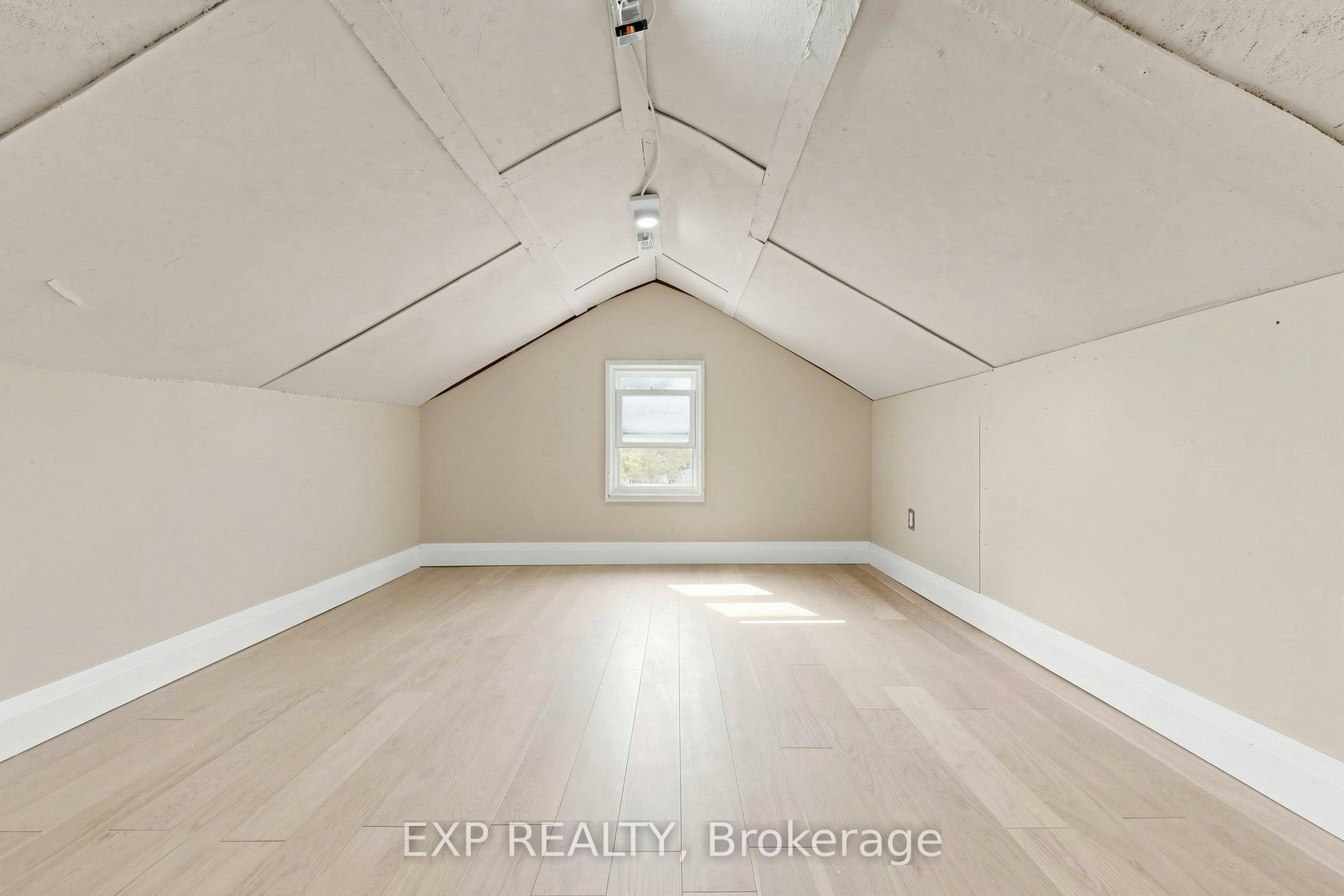 335 Perry Street, Whitby, ON, L1N 4C2 - 23