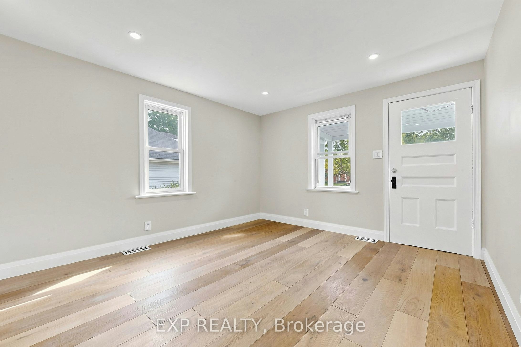 335 Perry Street, Whitby, ON, L1N 4C2 - 11