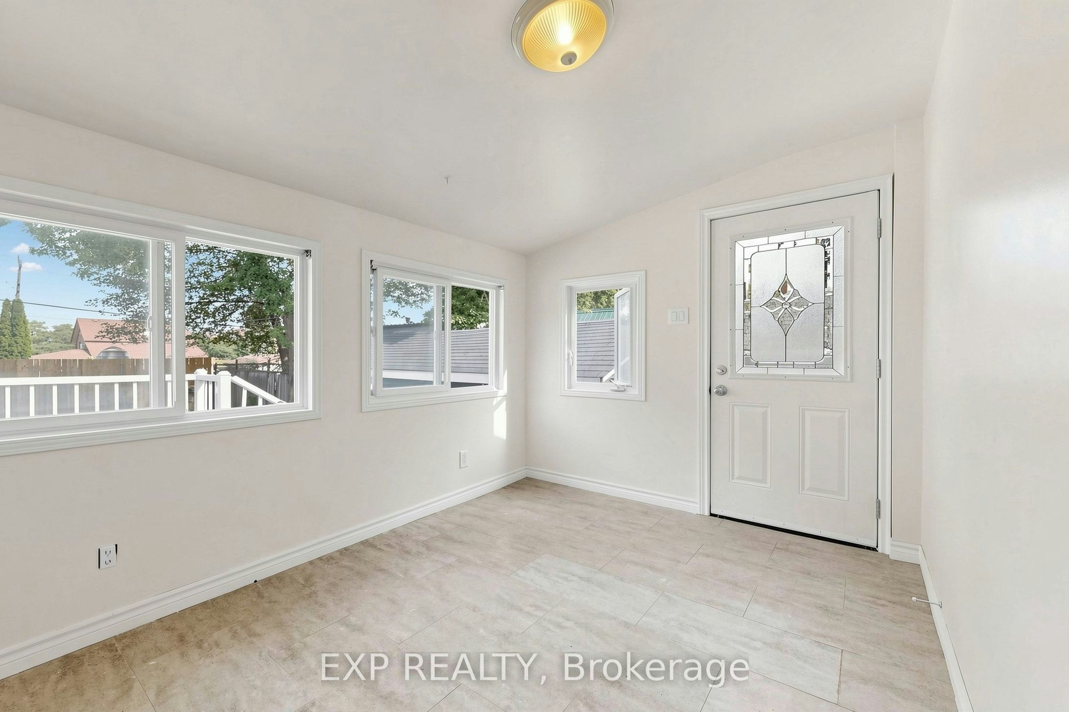 335 Perry Street, Whitby, ON, L1N 4C2 - 8