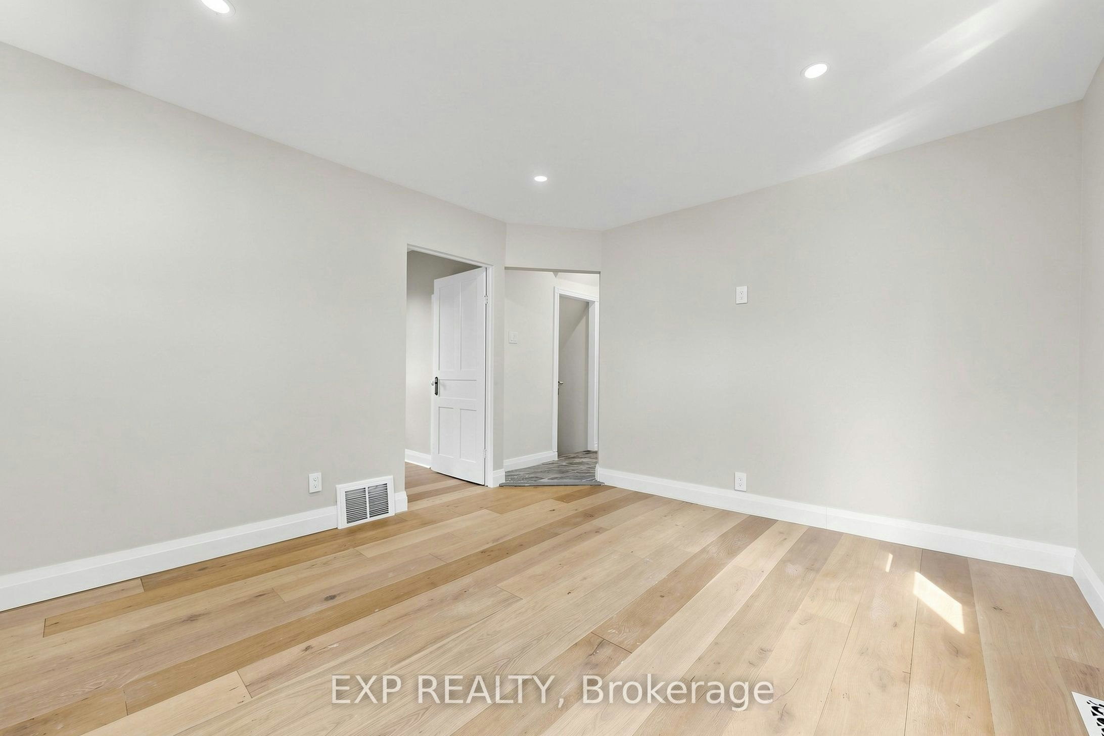 335 Perry Street, Whitby, ON, L1N 4C2 - 14