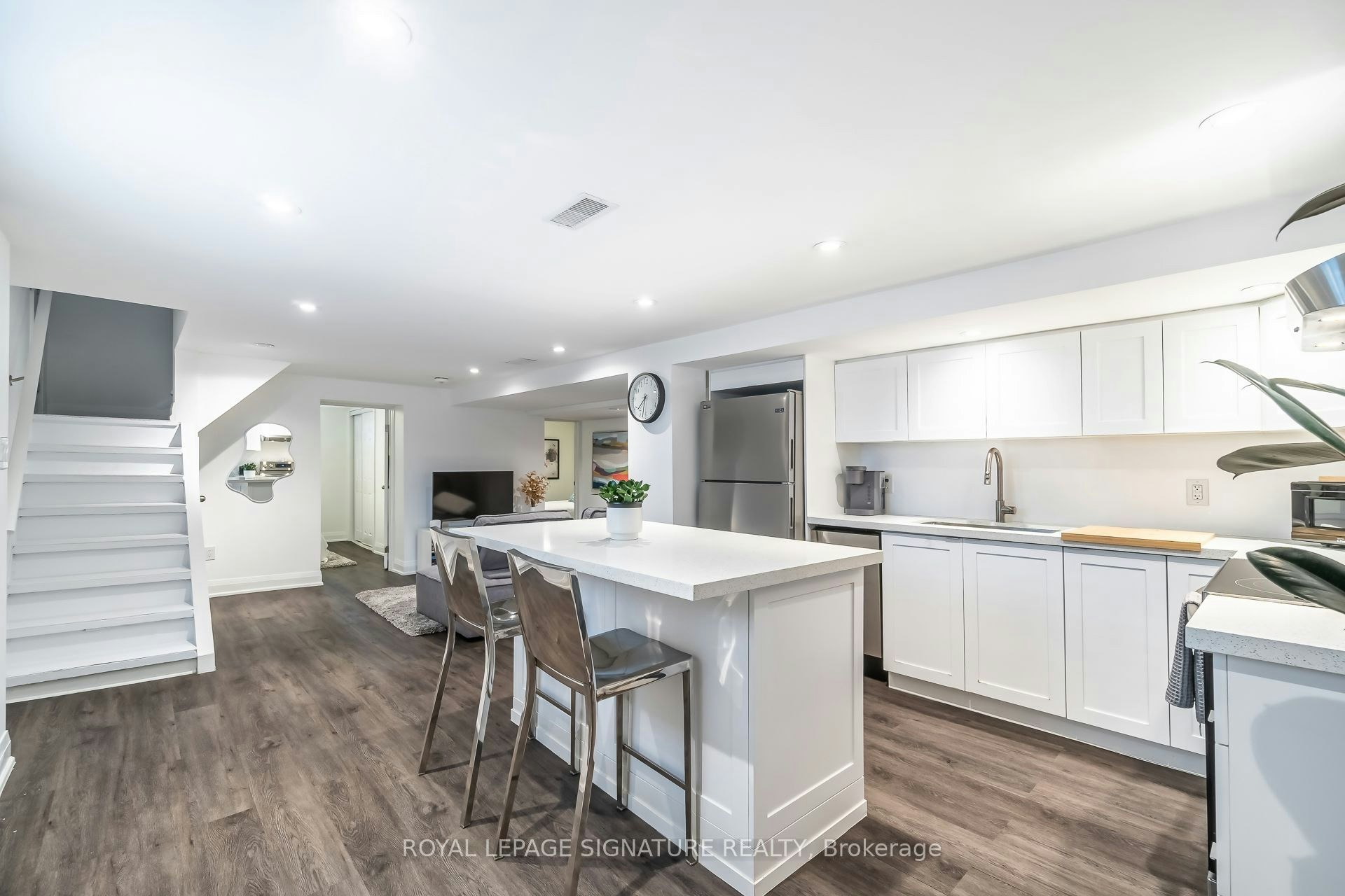 Bsmt-46 Karnwood Drive, Toronto, ON, M1L 2Z6 - 3
