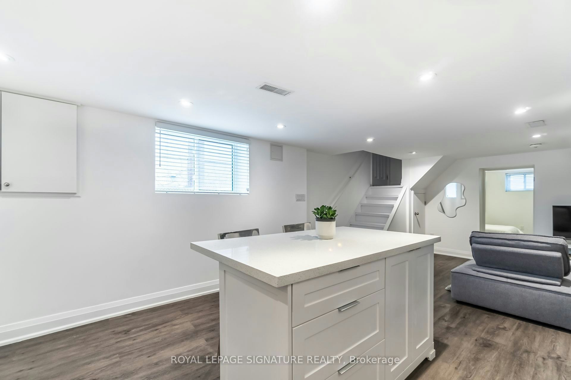 Bsmt-46 Karnwood Drive, Toronto, ON, M1L 2Z6 - 9