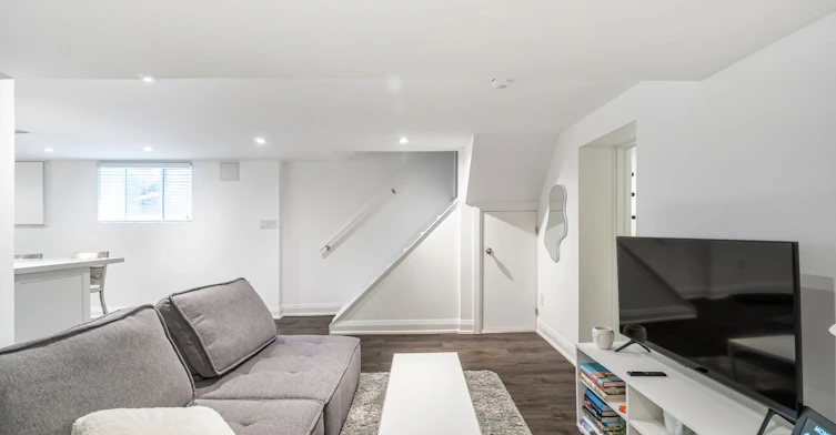 Bsmt-46 Karnwood Drive, Toronto, ON, M1L 2Z6 - 11