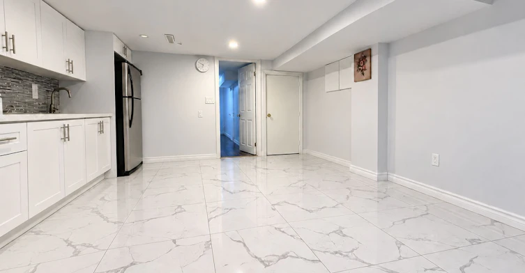 Basement-236 Munro Street, Toronto, ON, M4M 2C2 - 9