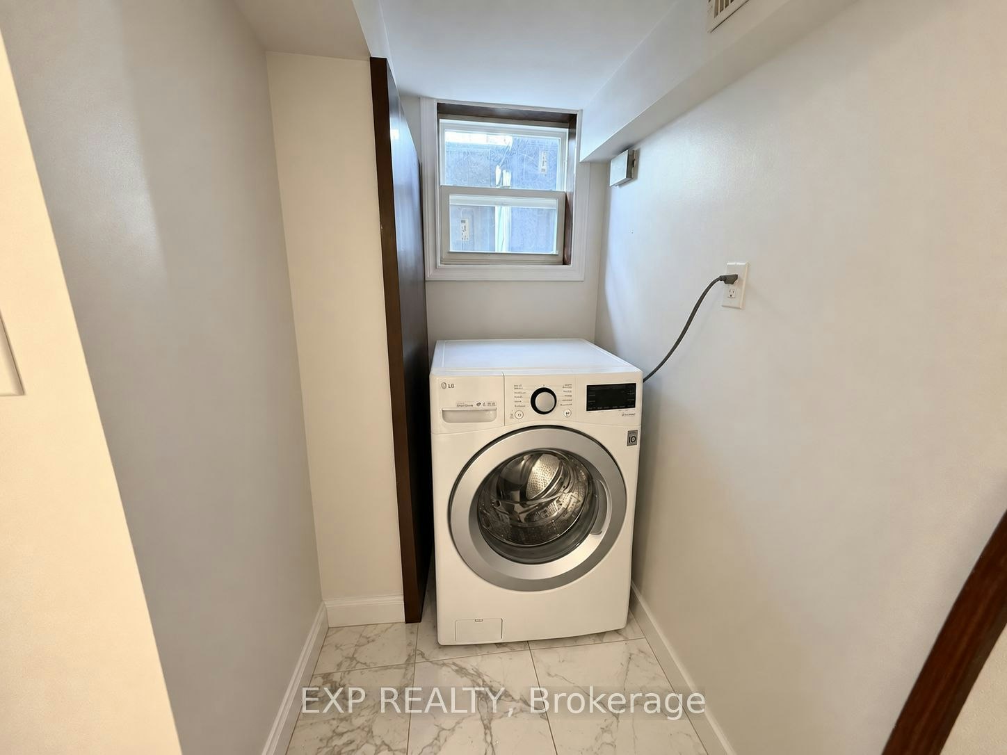 Basement-236 Munro Street, Toronto, ON, M4M 2C2 - 5