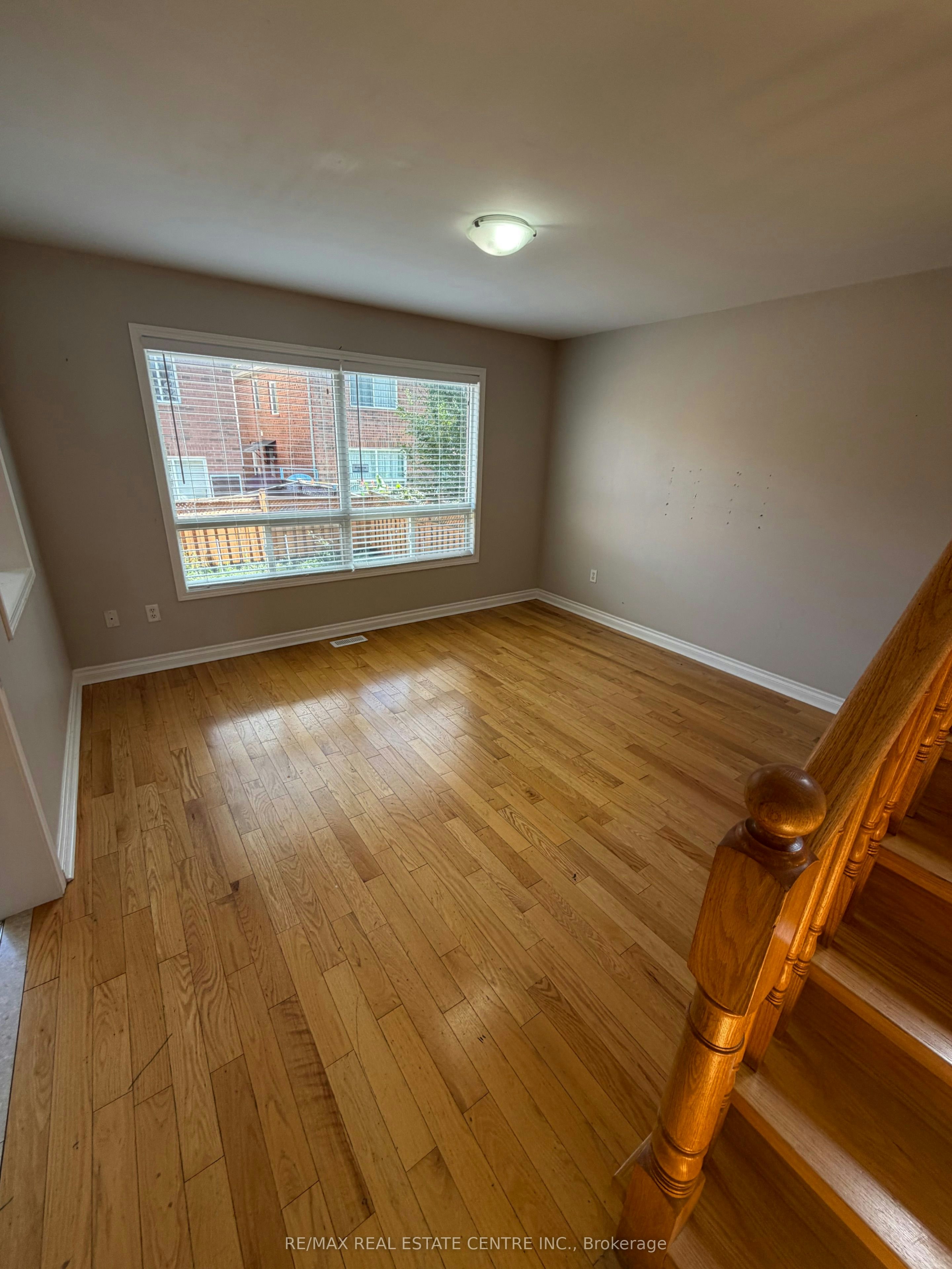 Upper-17 Millcar Drive, Toronto, ON, M1B 6J6 - 7