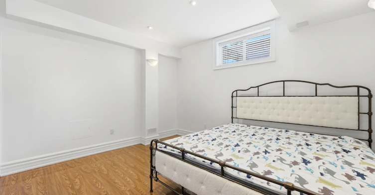 BSMT-2 Denvale Road, Toronto, ON, M4B 3B4 - 17