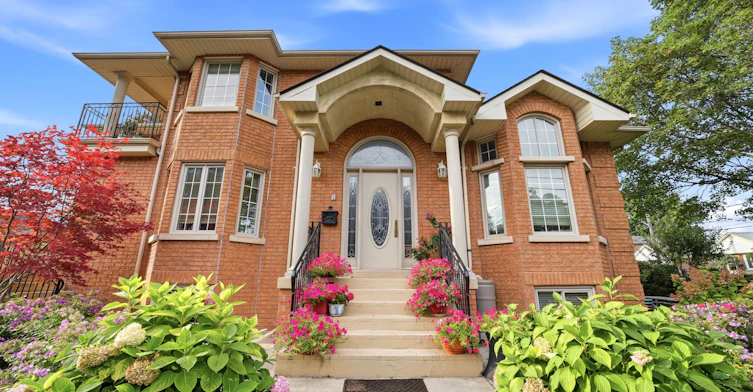 BSMT-2 Denvale Road, Toronto, ON, M4B 3B4 - 2