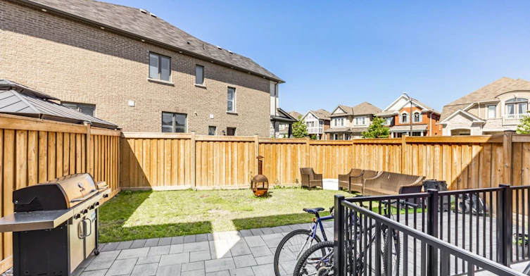 32 Westfield Drive, Whitby, ON, L1P 1Y5 - 10