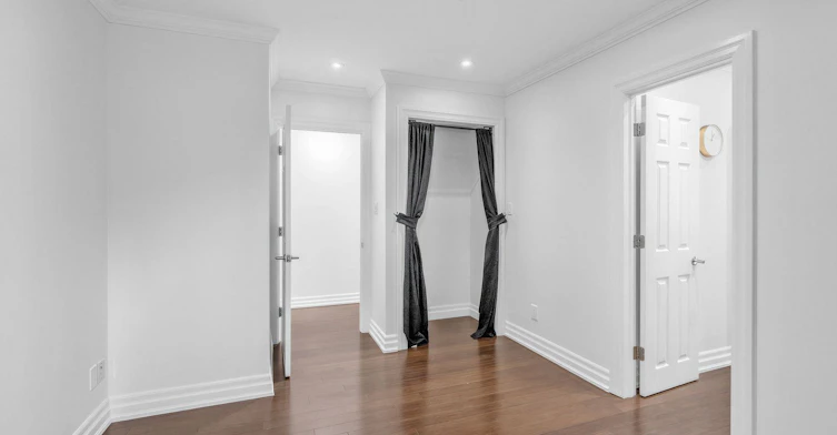 797 Eastern Avenue, Toronto, ON, M4M 1E9 - 33
