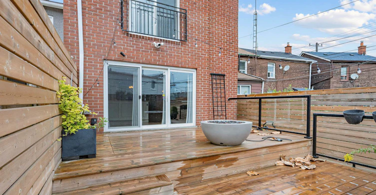 797 Eastern Avenue, Toronto, ON, M4M 1E9 - 44