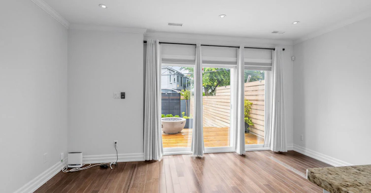 797 Eastern Avenue, Toronto, ON, M4M 1E9 - 26