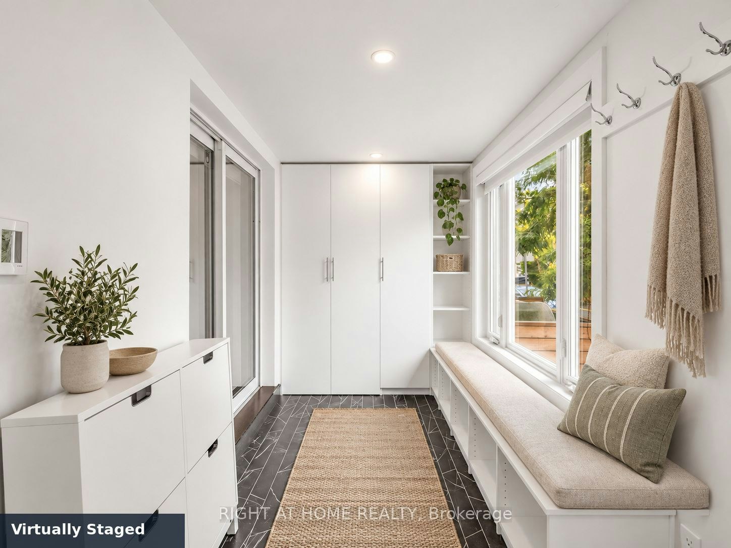 797 Eastern Avenue, Toronto, ON, M4M 1E9 - 3