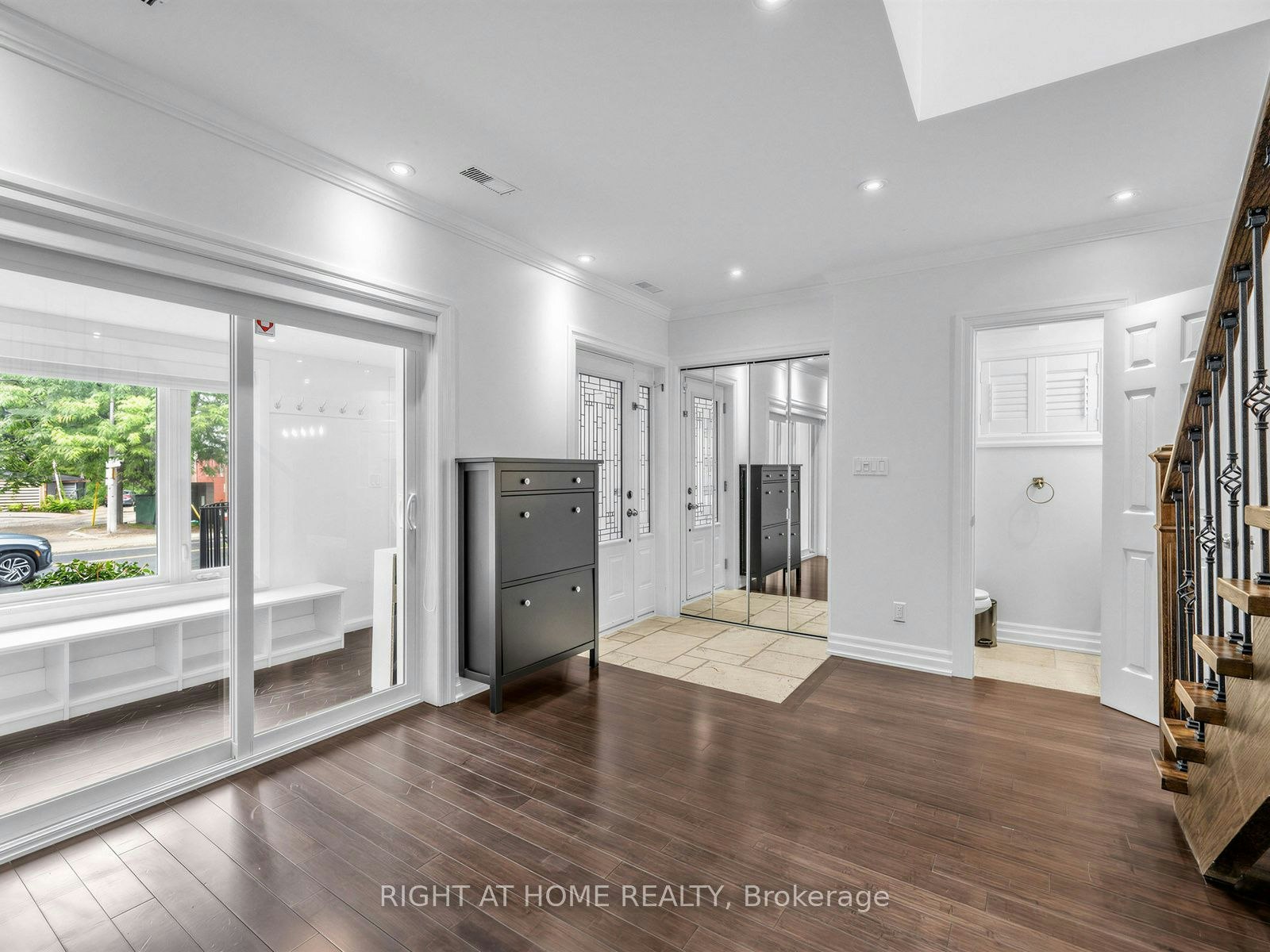 797 Eastern Avenue, Toronto, ON, M4M 1E9 - 18