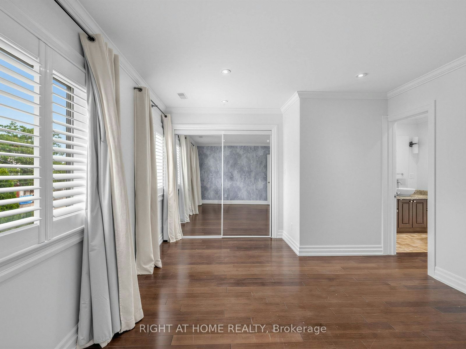 797 Eastern Avenue, Toronto, ON, M4M 1E9 - 30