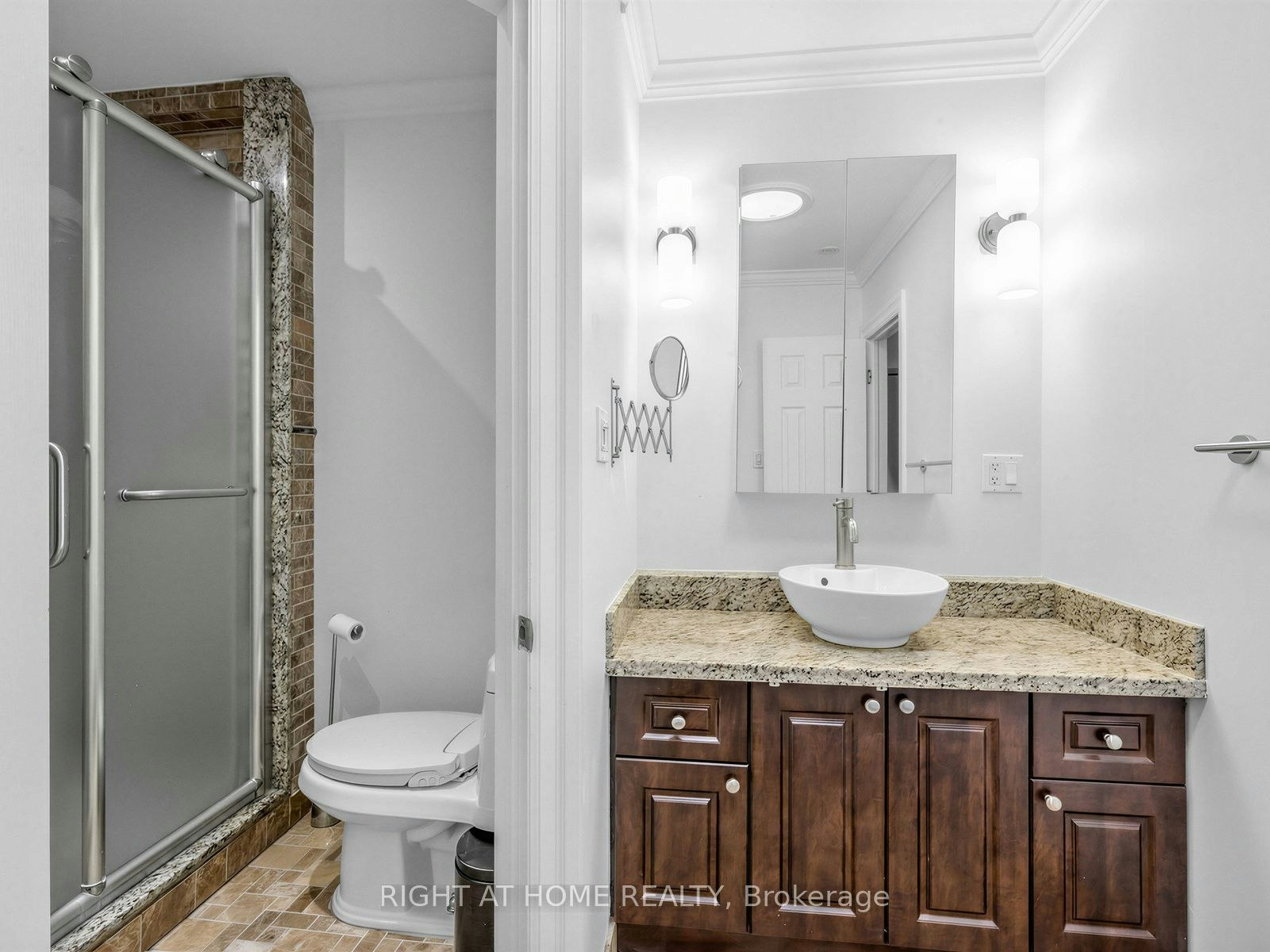 797 Eastern Avenue, Toronto, ON, M4M 1E9 - 40