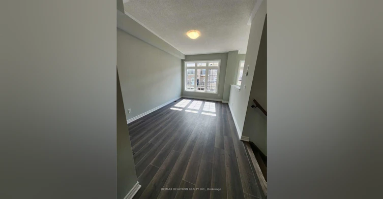 8 Royal Collection Way, Whitby, ON, L1P 0P1 - 2