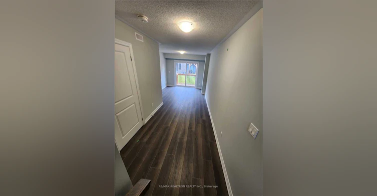 8 Royal Collection Way, Whitby, ON, L1P 0P1 - 19