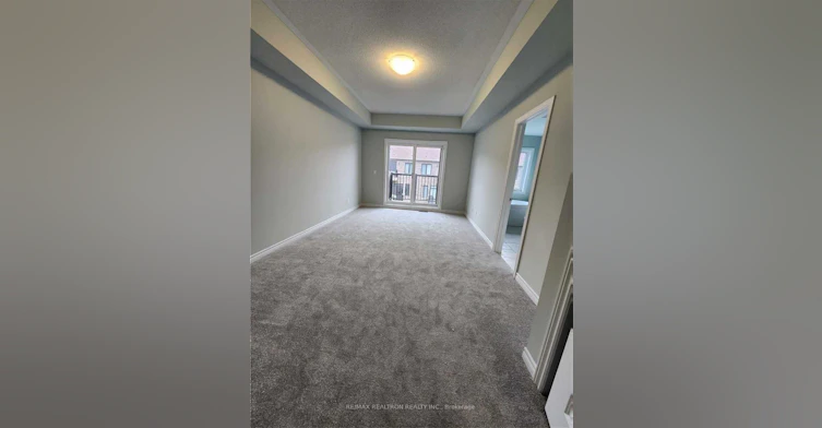 8 Royal Collection Way, Whitby, ON, L1P 0P1 - 12
