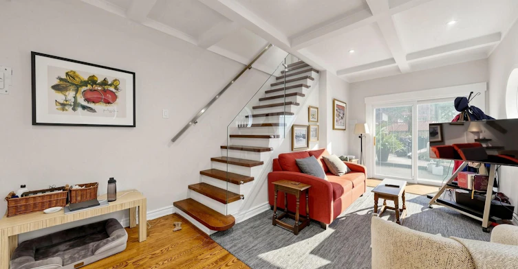Main/Second Floor-20 Glenfern Avenue, Toronto, ON, M4E 1B7 - 13