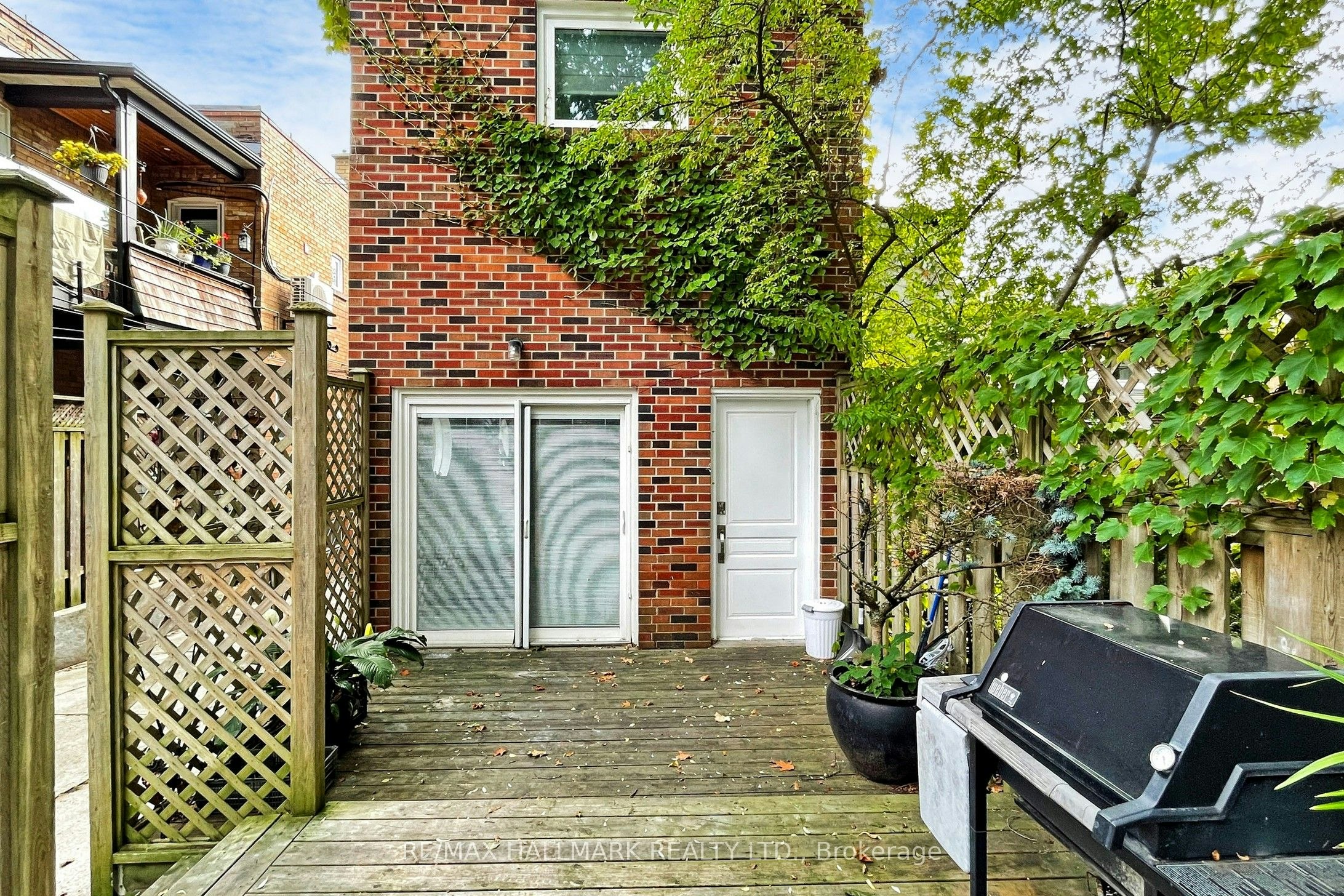 Main/Second Floor-20 Glenfern Avenue, Toronto, ON, M4E 1B7 - 28
