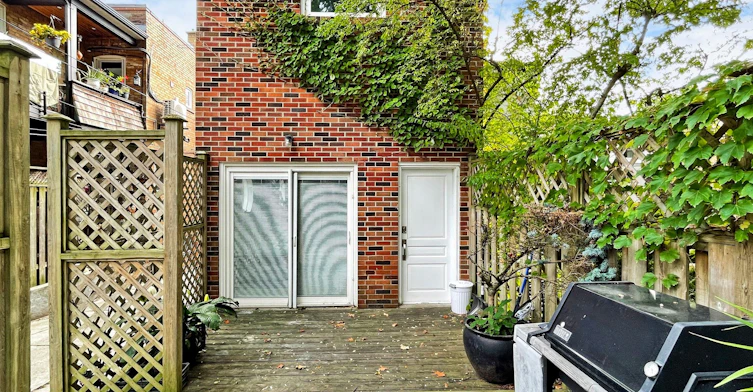 Main/Second Floor-20 Glenfern Avenue, Toronto, ON, M4E 1B7 - 28